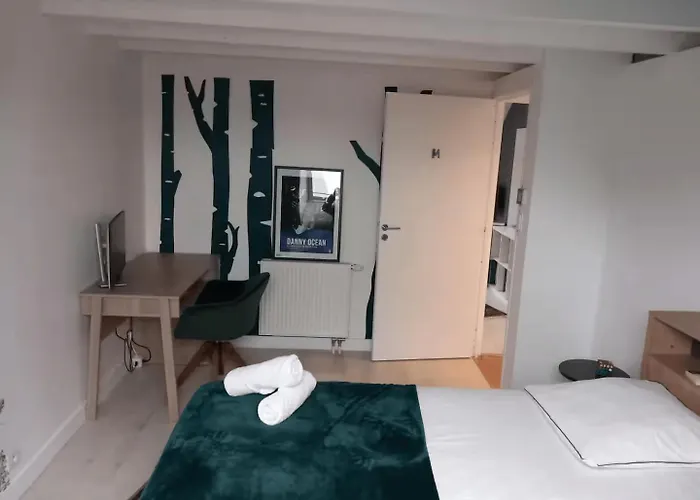 Grande Maison Familiale 8p, 14 Max, Pas De Fete Nantes